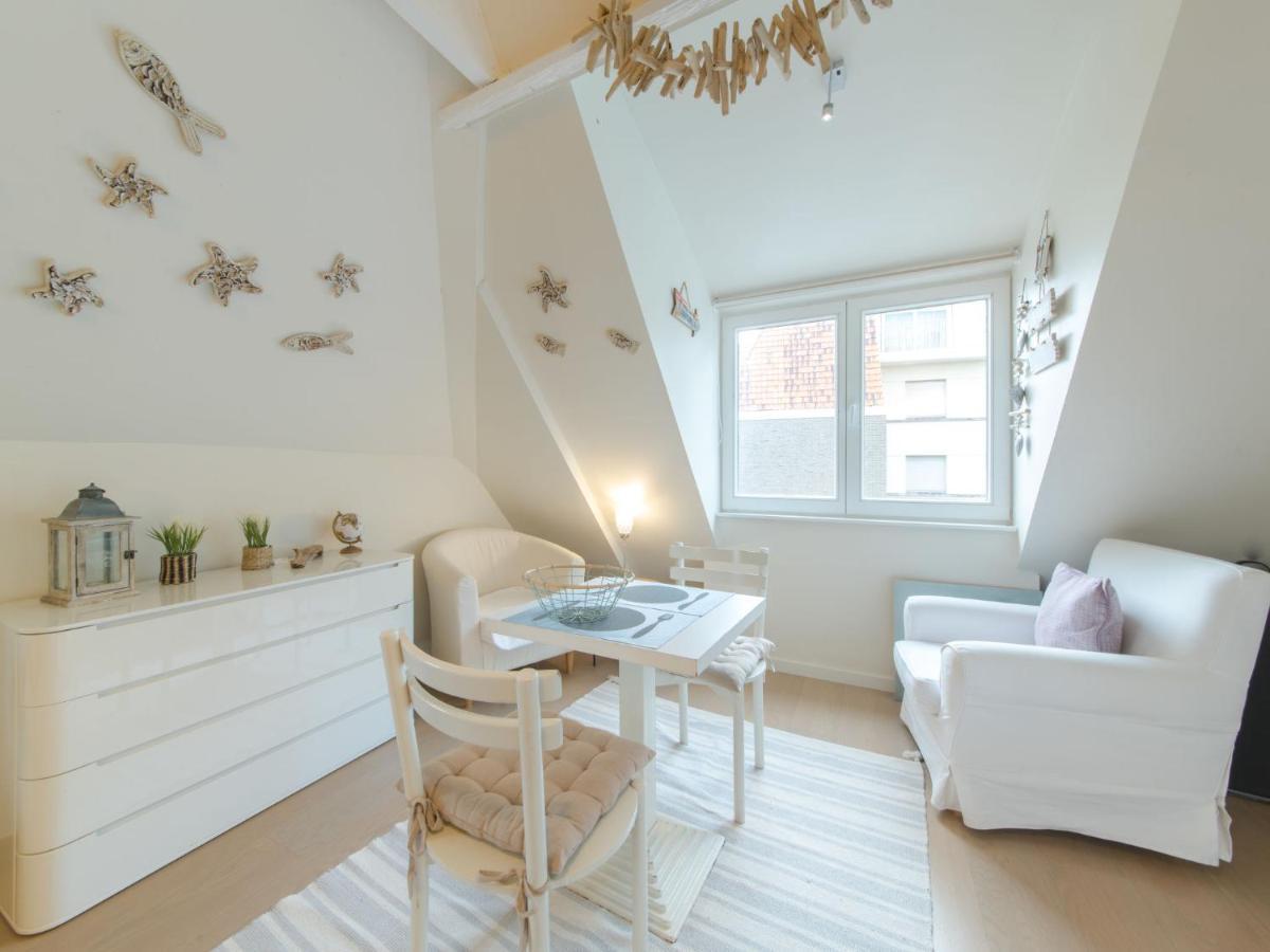 Studio Beach House By Interhome De Haan Eksteriør bilde